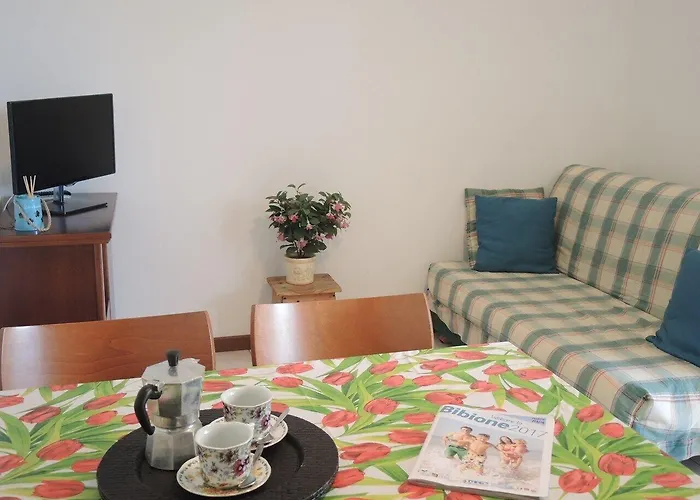 Amazing Flat With Terrace And Pool Daire