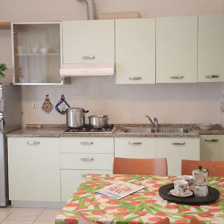 Apartment Amazing Flat With Terrace And Pool Bibione