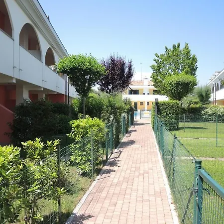 Amazing Flat With Terrace And Pool Daire
